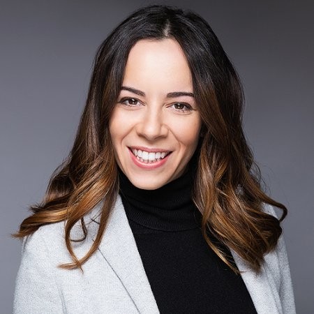 Imagen de perfil de una chica en un lead